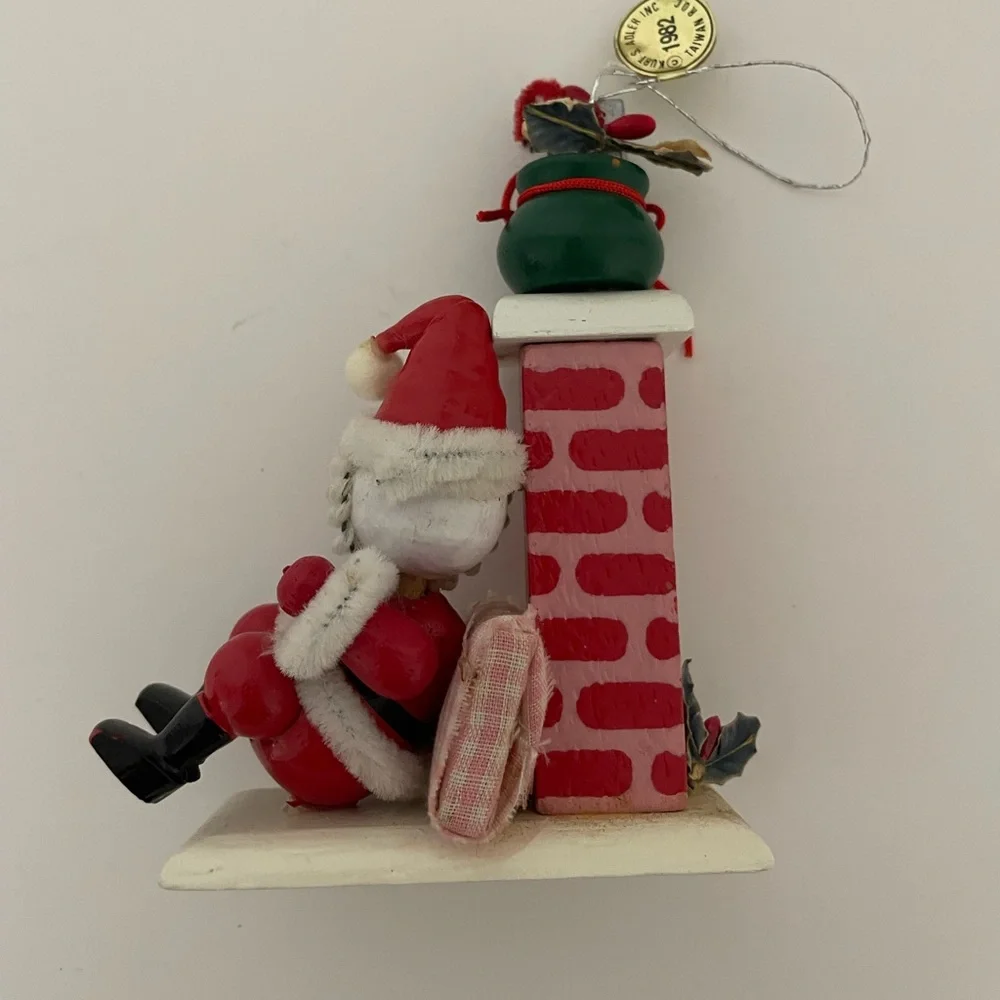 VTG 1982 KURT ADLER Santa On Chimney Wood Christmas Ornament Made In Taiwan